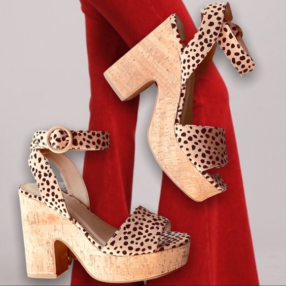 Soda Shoes - Cheetah Print Block Cork Ankle Sandal Platform